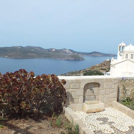 Villa De Viento Tripiti Exterior photo